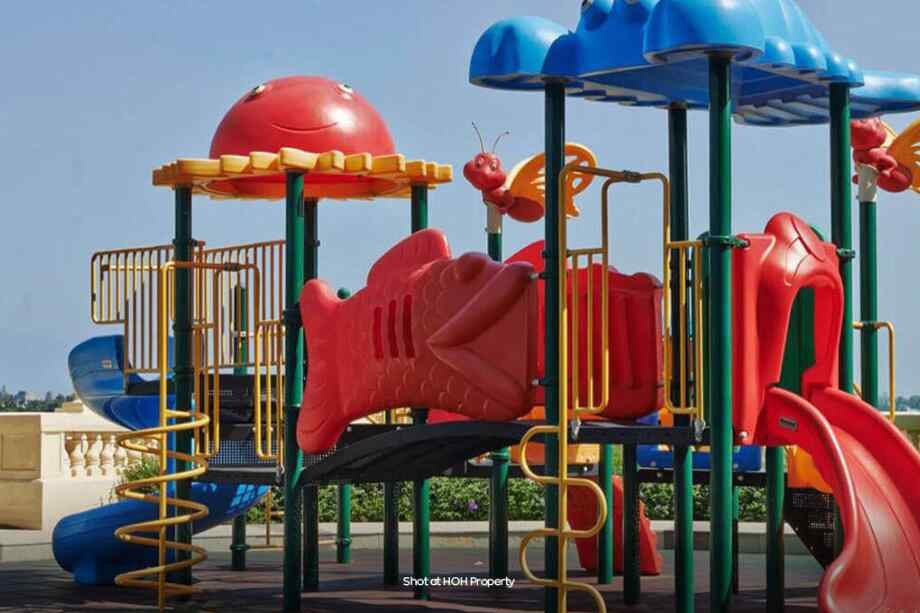 Hiranandani-Castalia-amenities-kids-play-area