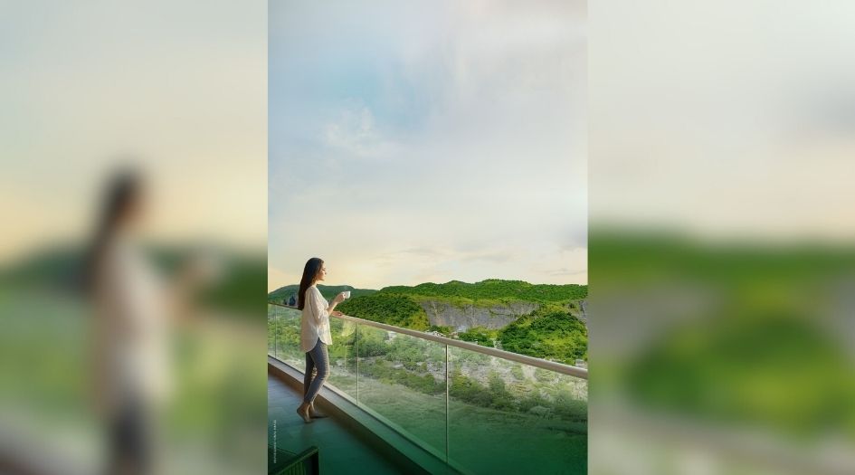 K- Raheja-Jade-City-Banner