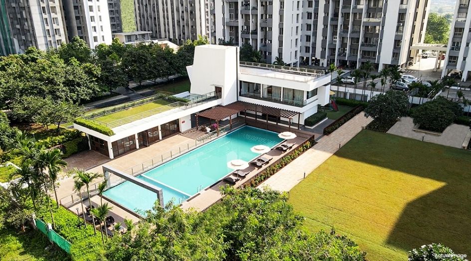 Kolte-Patil-Little-Heart-Amenities-Swiming-Pool