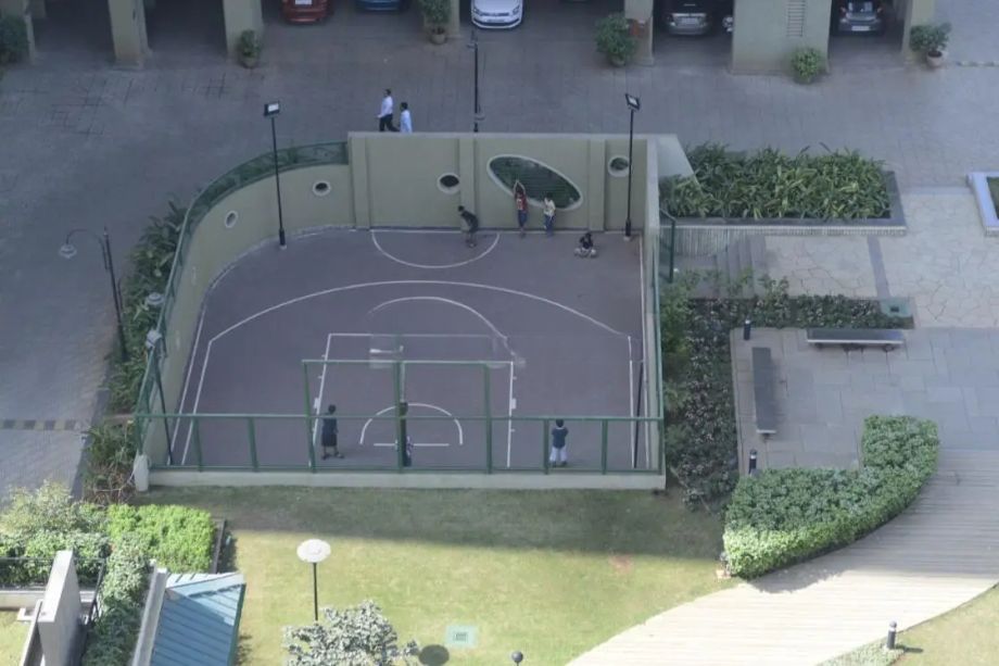 Magnolias-Neelkanth-Greens-Amenities-Basketball-Court