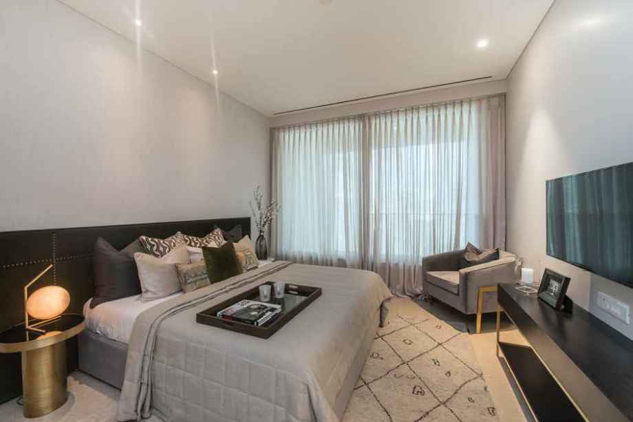 Oberoi-Sky-City-Internal-Master-Bedroom