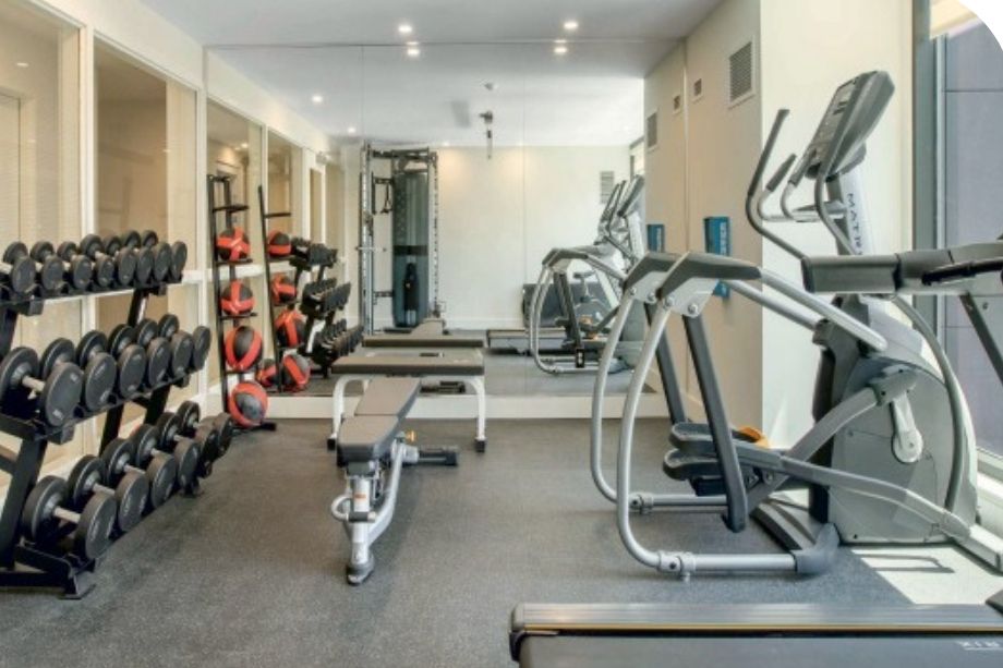 Posiedon-Sukruti-Samyra-GYM