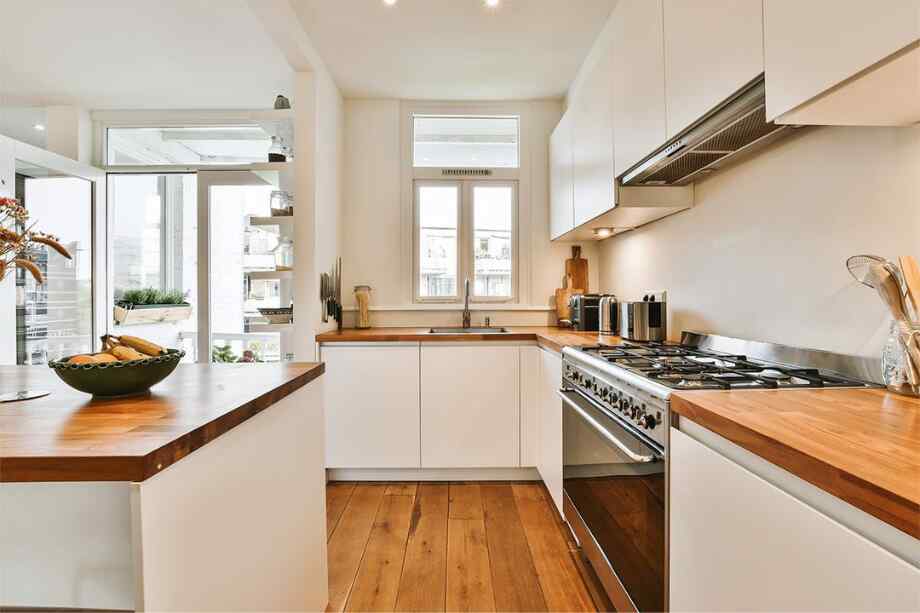 Silver-Serene-kitchen