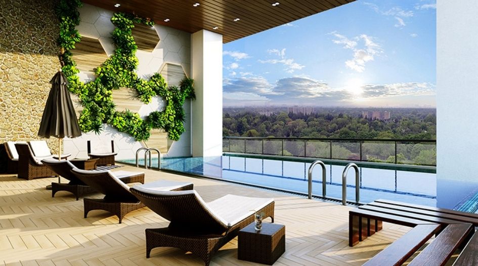 Hermosa-Casa-Amenities-Swimming-pool