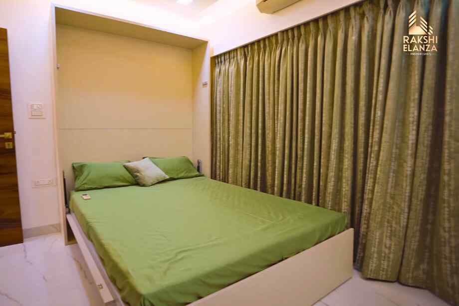 Rakshi-Elanza-Gallery-Common-Bedroom-Andheri-East-Sahar-Road-property