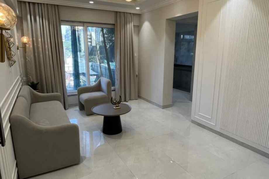 Vaibhavlaxmi-Queens-Avenue-livingroom