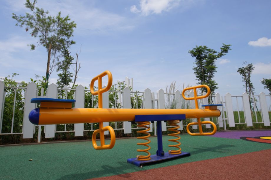 Vihang-Elysia-Thane-Infinity-Amenities-Kids-play-area