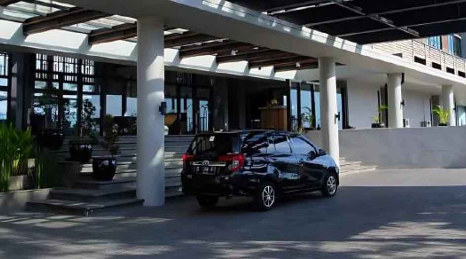 Wagle-Trade-square-Amenities-drop-off-area